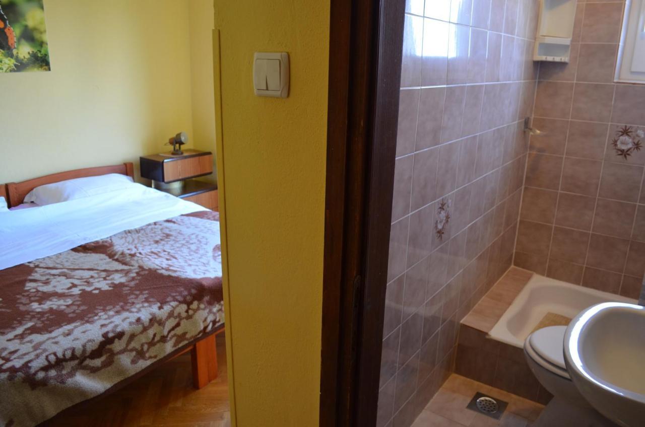 Apartments Aneva Baska  Ngoại thất bức ảnh