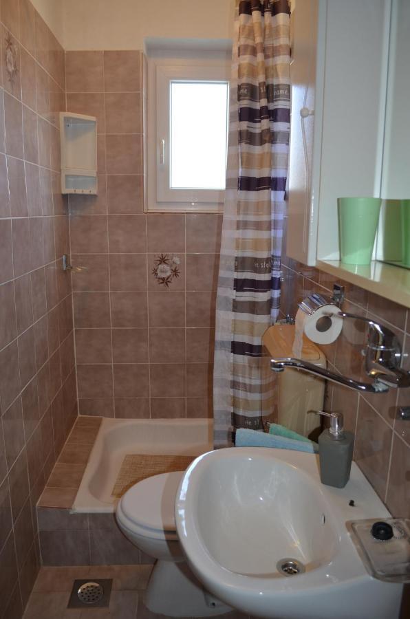 Apartments Aneva Baska  Ngoại thất bức ảnh