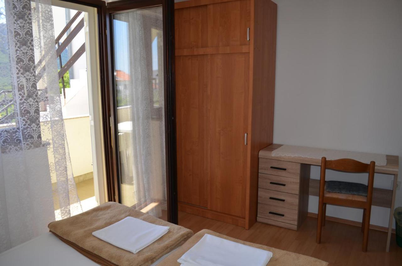 Apartments Aneva Baska  Ngoại thất bức ảnh